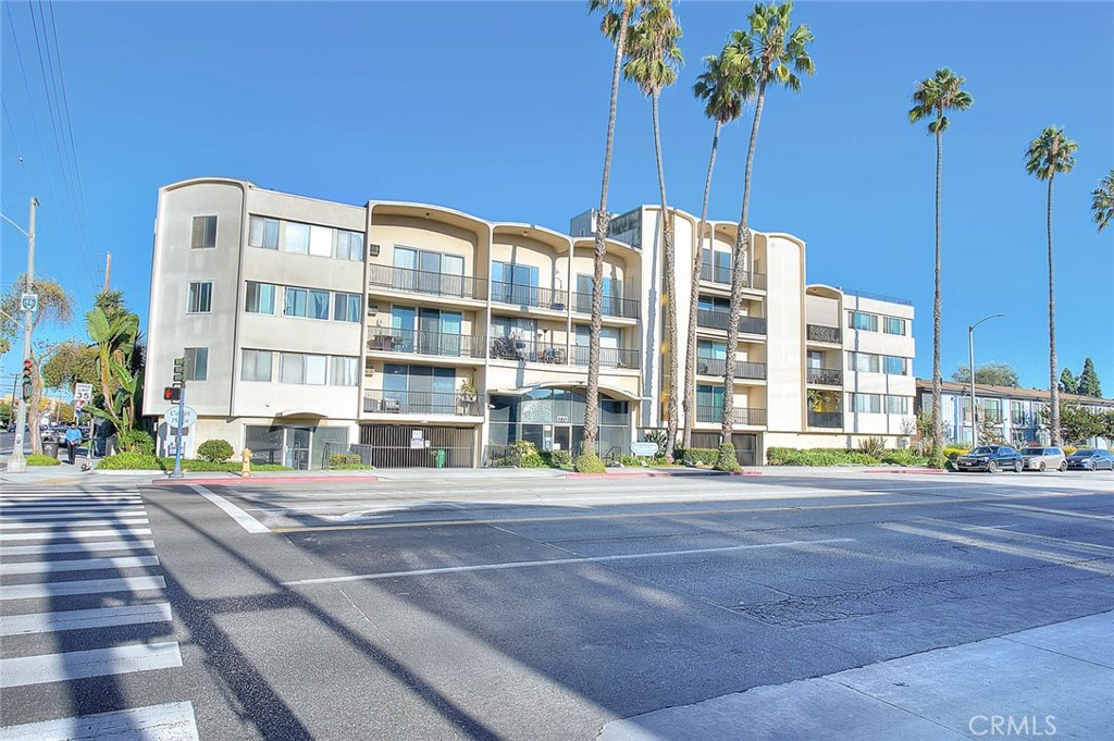 1770 Ximeno Avenue 314