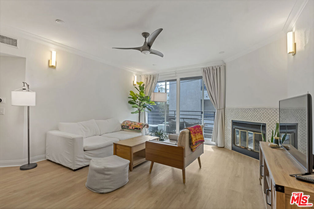 20 Catamaran Street 104