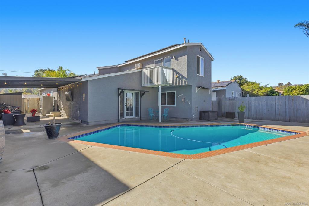 1178 Eucalyptus Dr