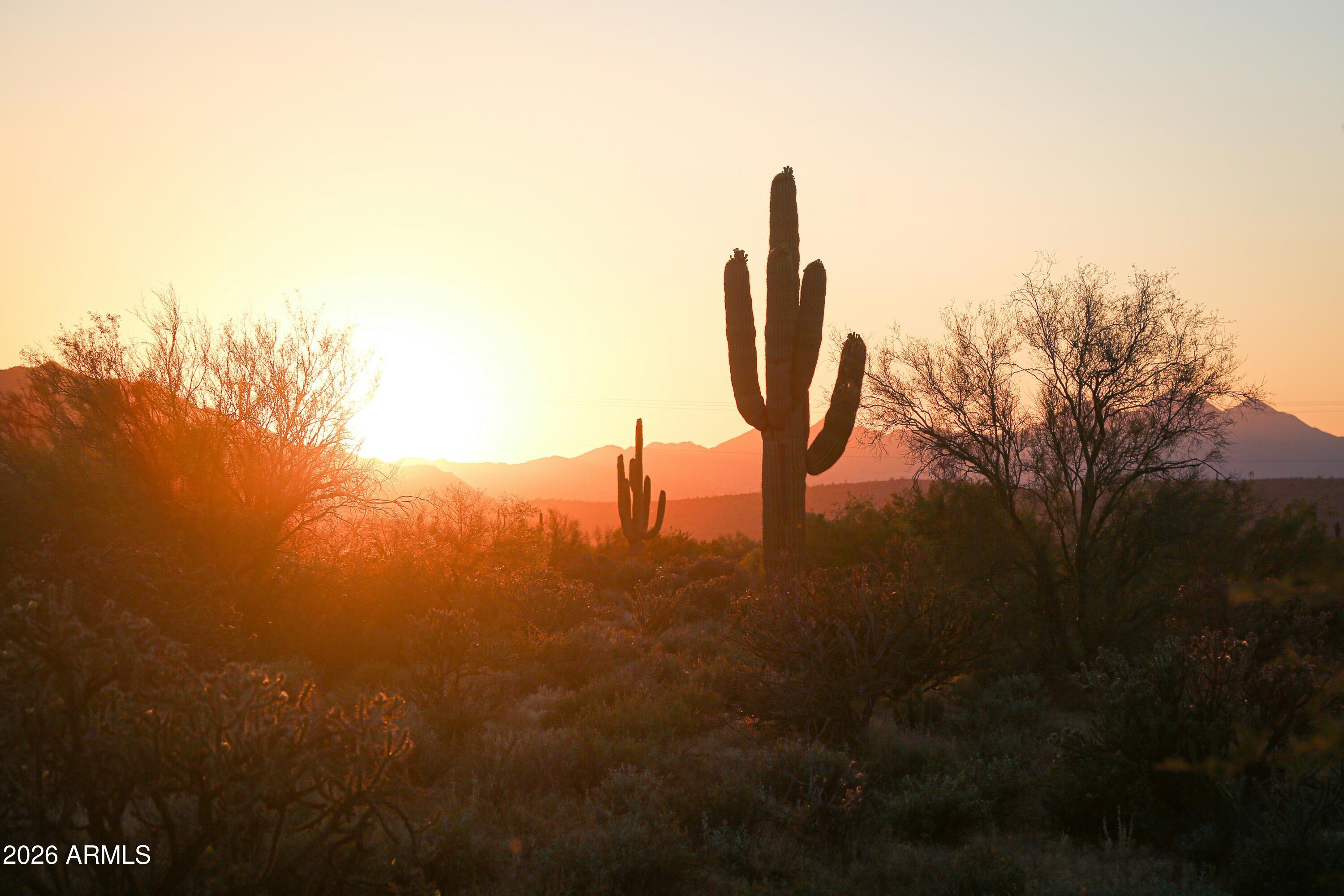 xx W Smokehouse Trail '''-''', Wickenburg, AZ 85390