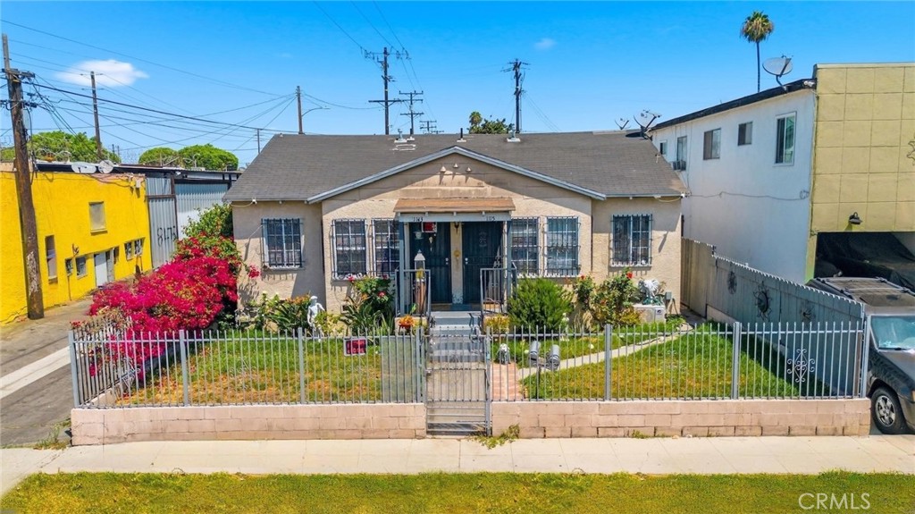1113 E 85th