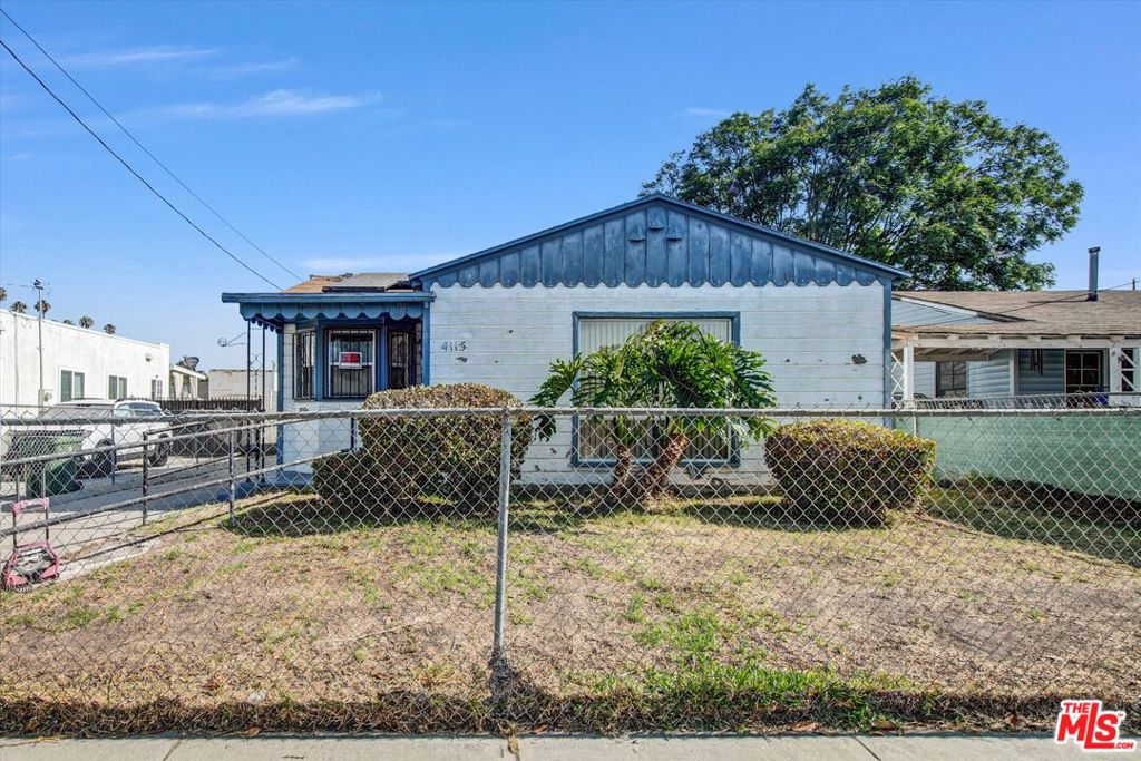 4115 W 102nd Street