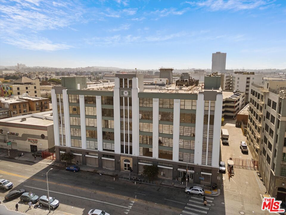 420 S San Pedro Street 519