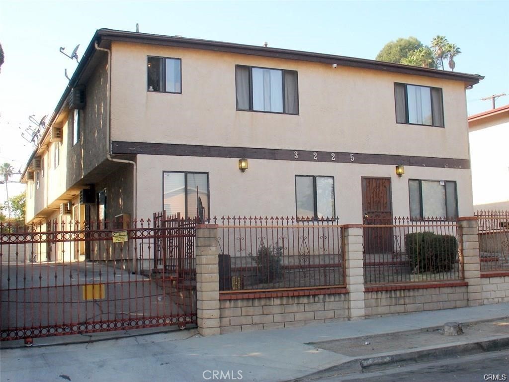 3225 Pueblo 2