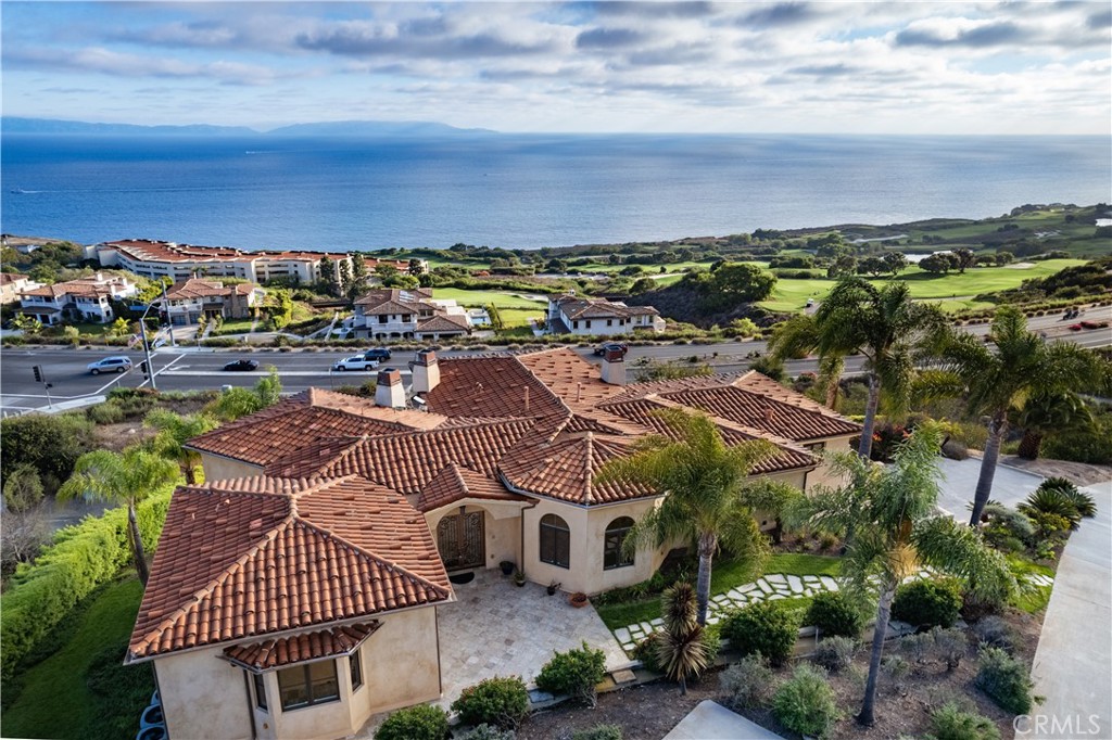 3231 Palos Verdes S