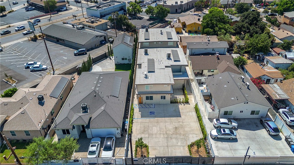 10882 1/2 Dora Street