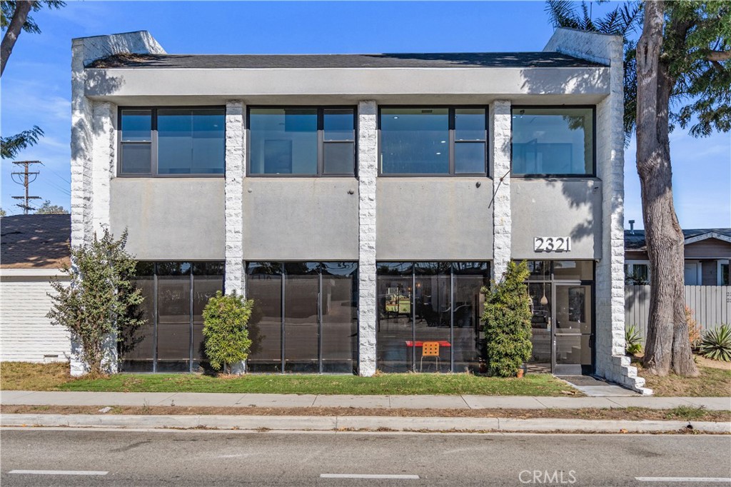 2321 Torrance Boulevard
