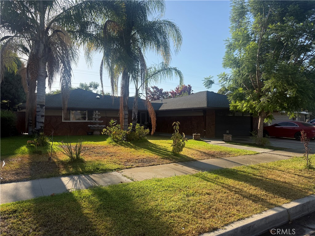 225 N Malena Drive
