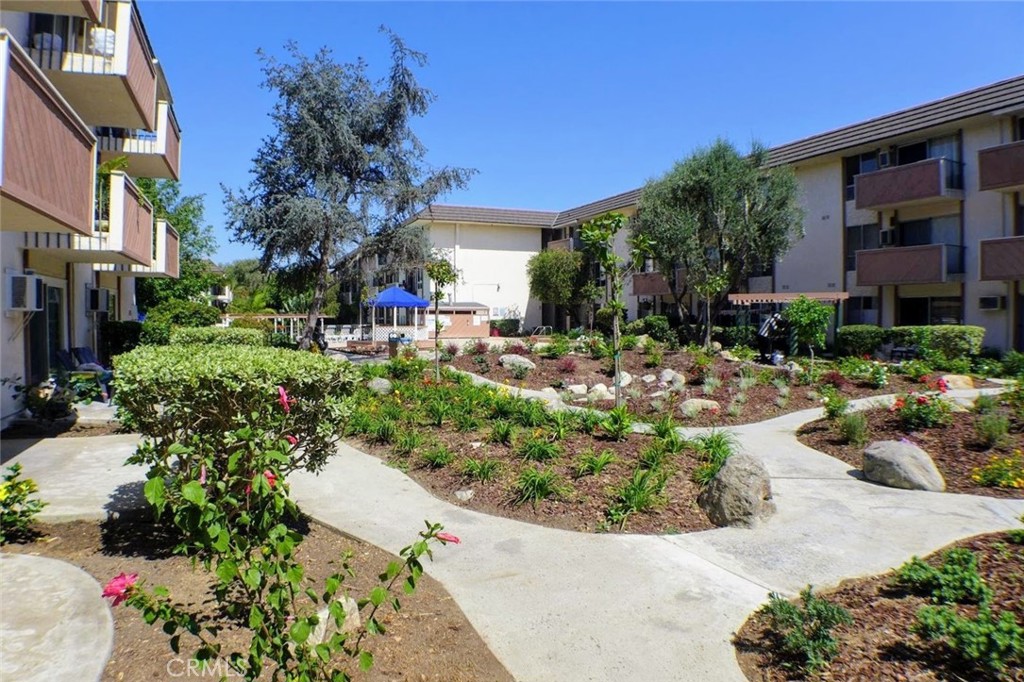 5585 E Pacific Coast Highway 240