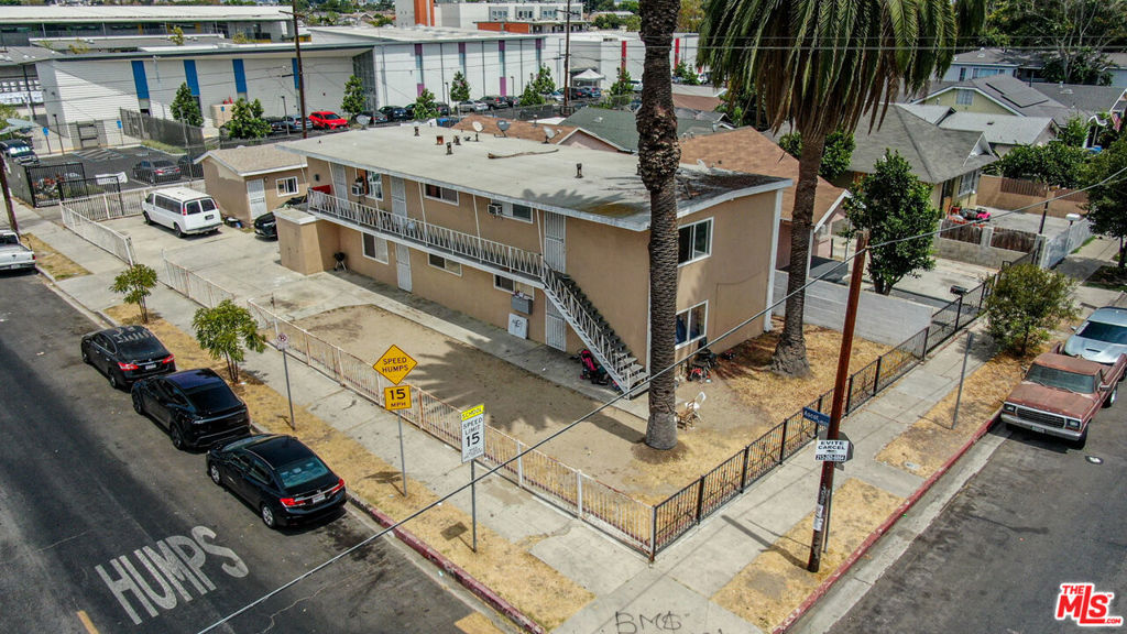 1401 E 46th Street