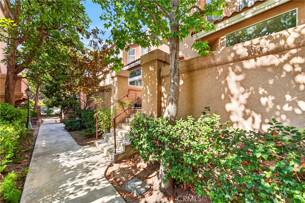 2801 Sepulveda 8