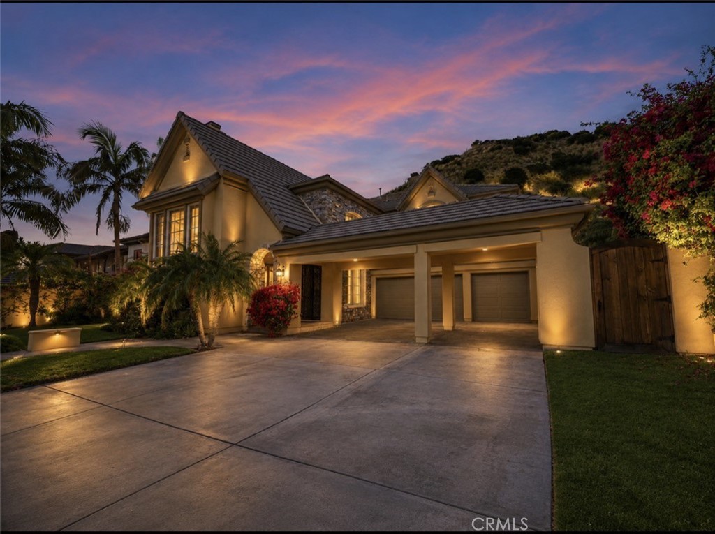 3426 Wedgewood Lane