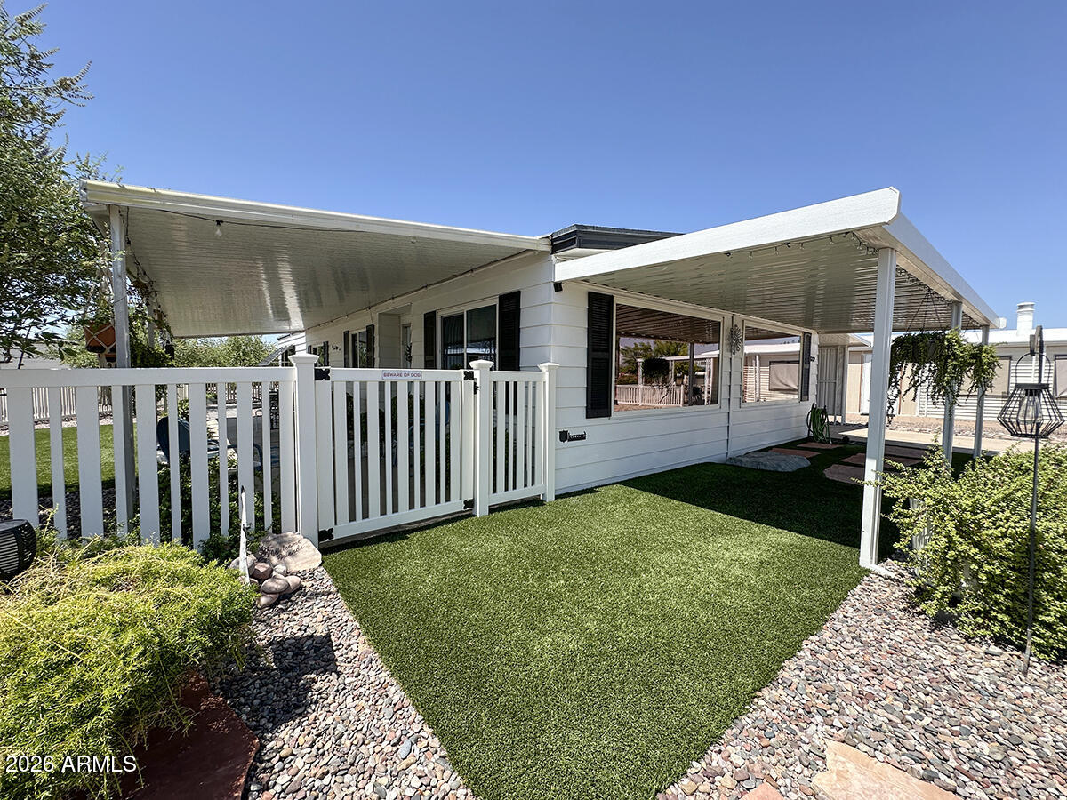 632 S 83RD Way, Mesa, AZ 85208