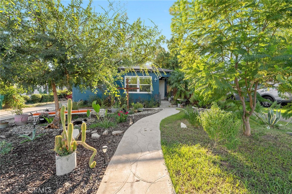 2325 Barnett