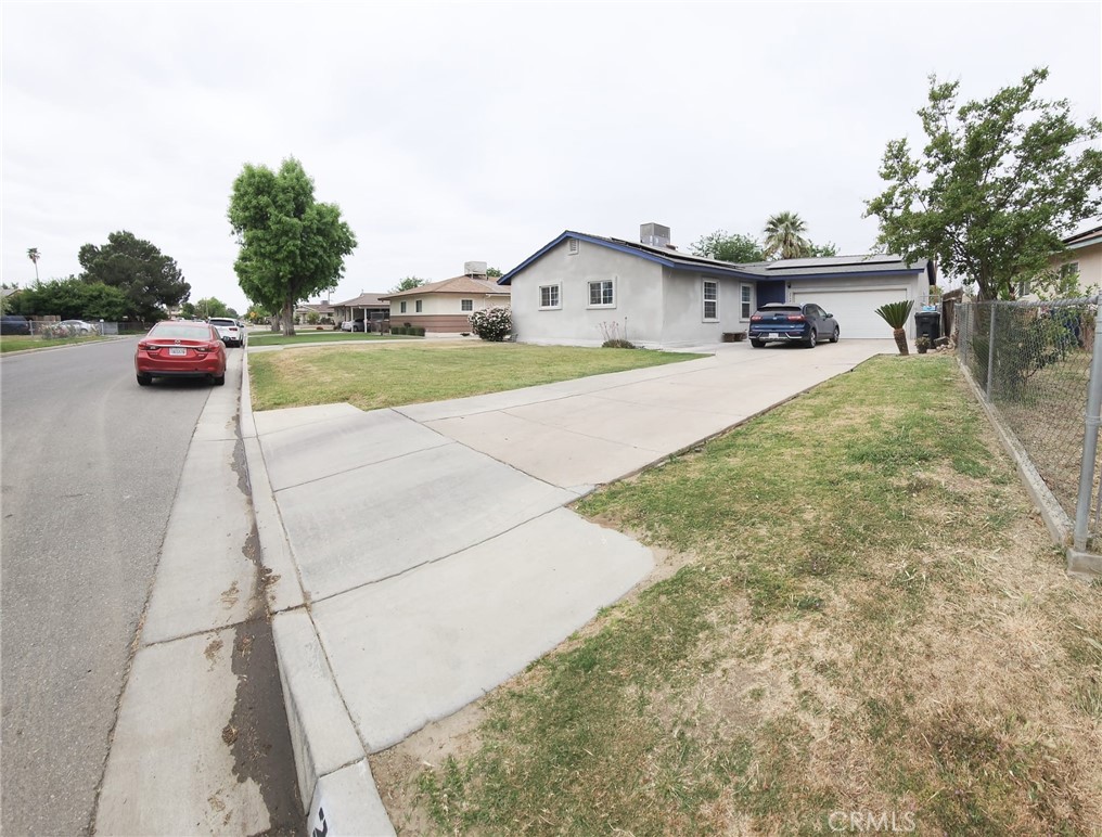 2709 Laurel Drive