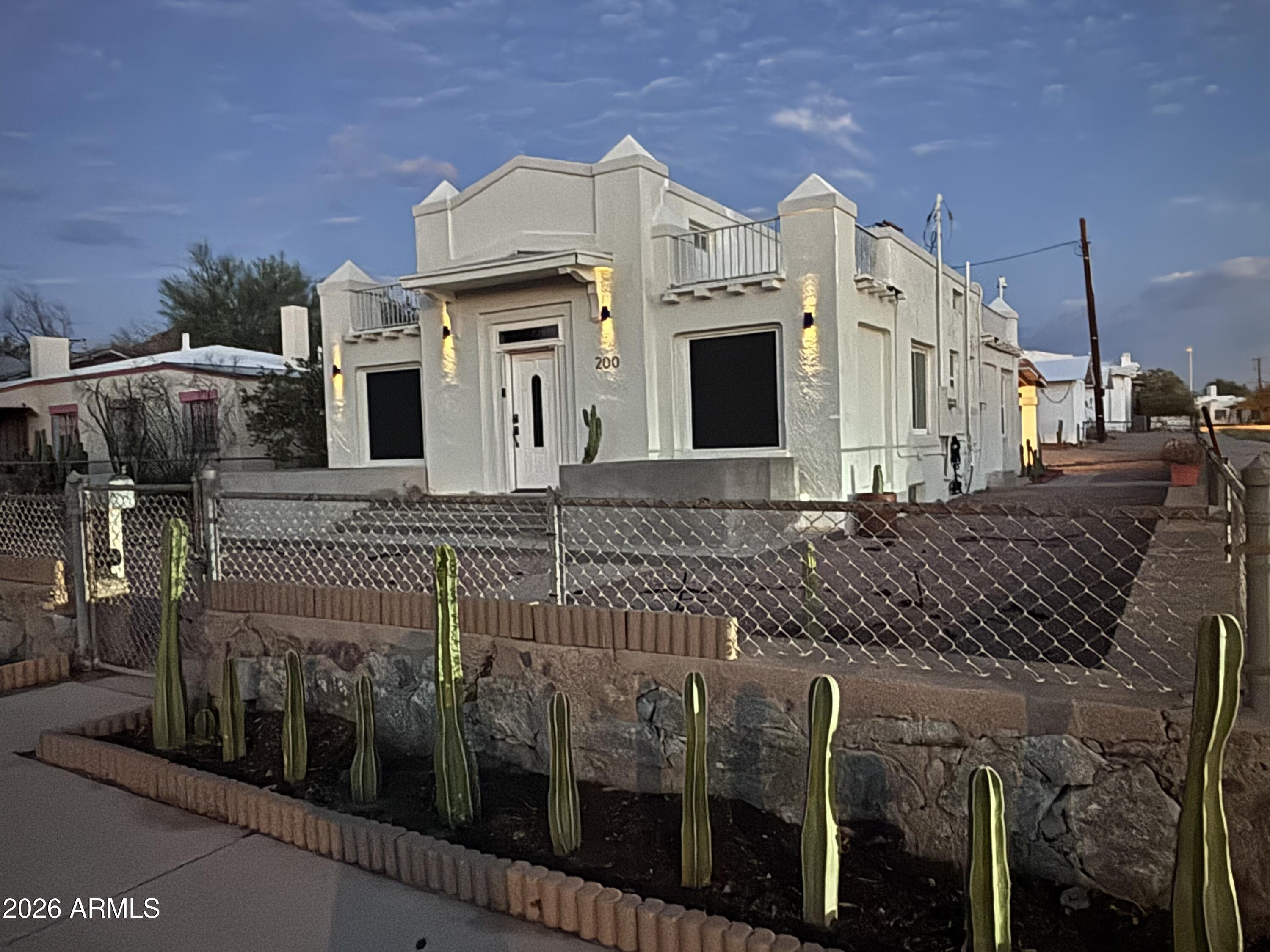 200 W LA MINA Avenue, Ajo, AZ 85321