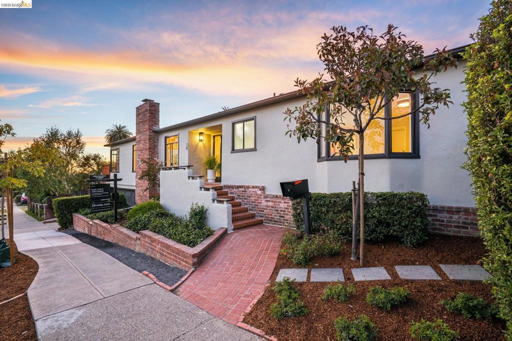 29 Vista Avenue