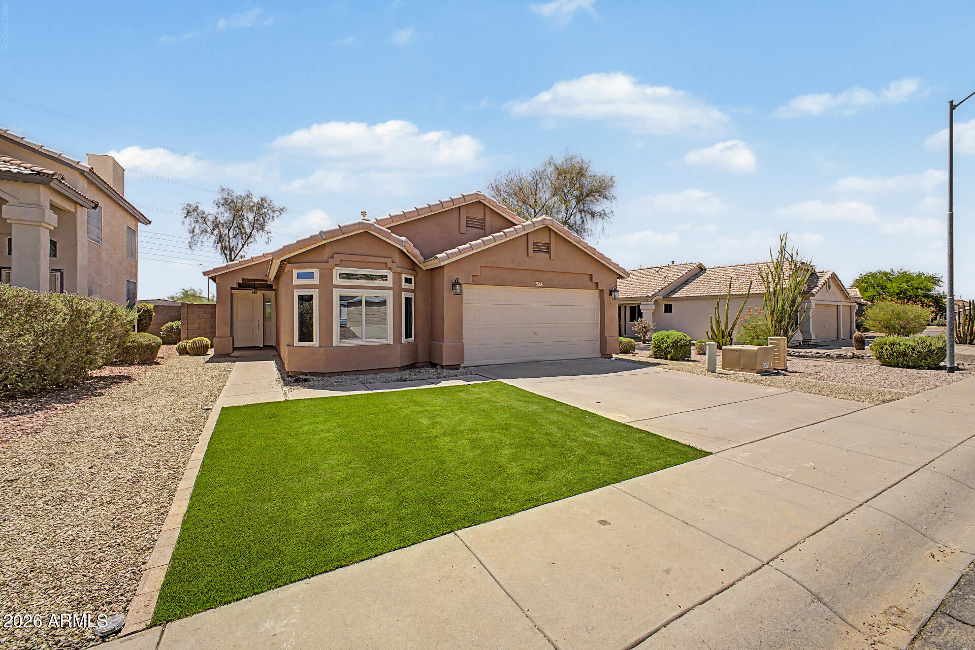 2123 E ROCKWOOD Drive, Phoenix, AZ 85024