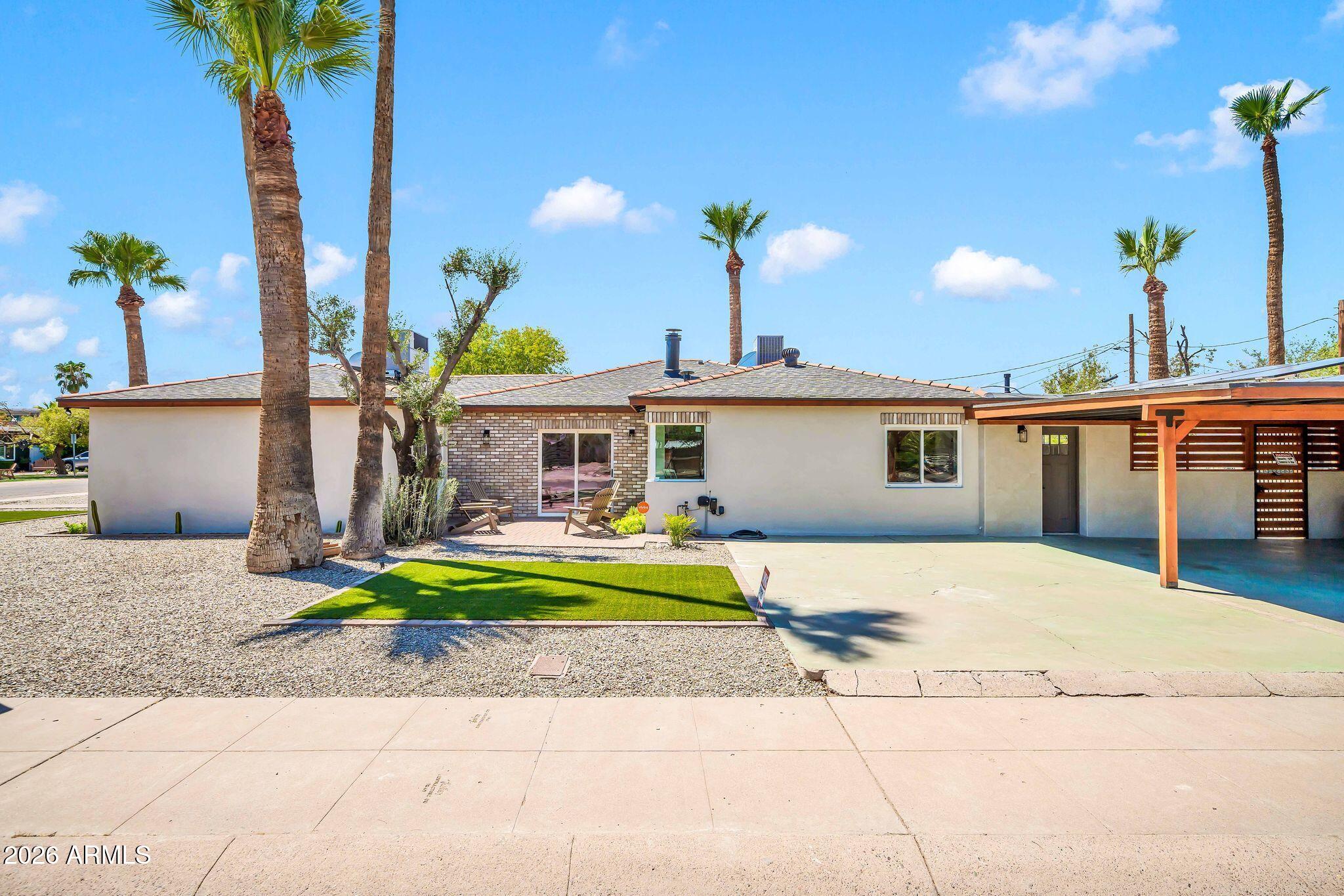 902 W CATALINA Drive, Phoenix, AZ 85013