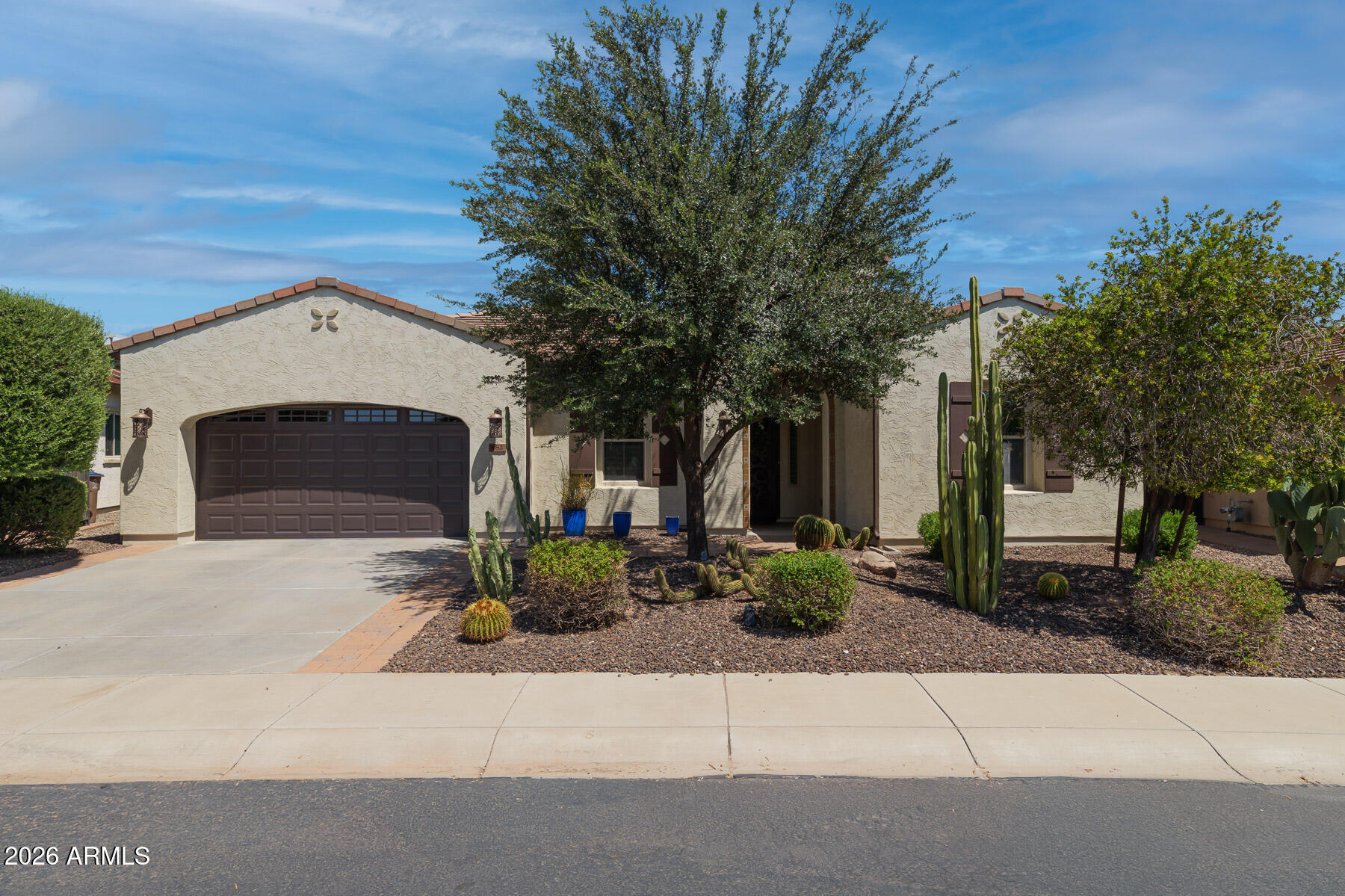 882 E LADDOOS Avenue, Queen Creek, AZ 85140