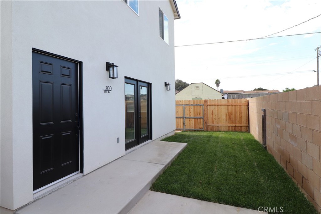 200 Siler Ln 2