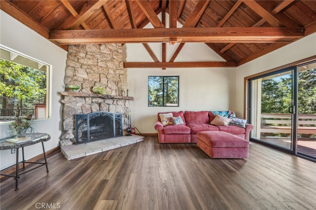 551 Raccoon Court
