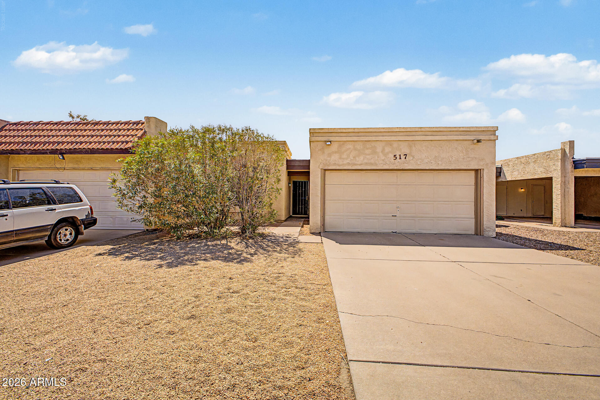 517 W DUKE Drive, Tempe, AZ 85283