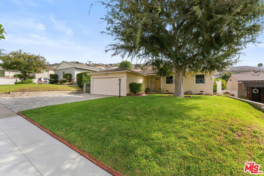2812 Jolley Drive