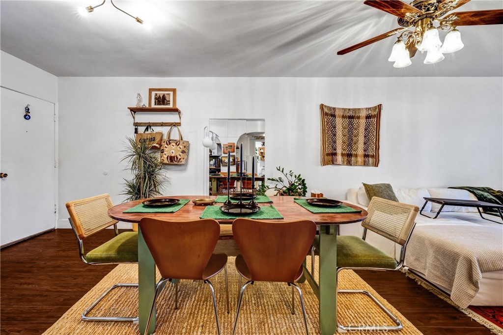 215 N Kenwood