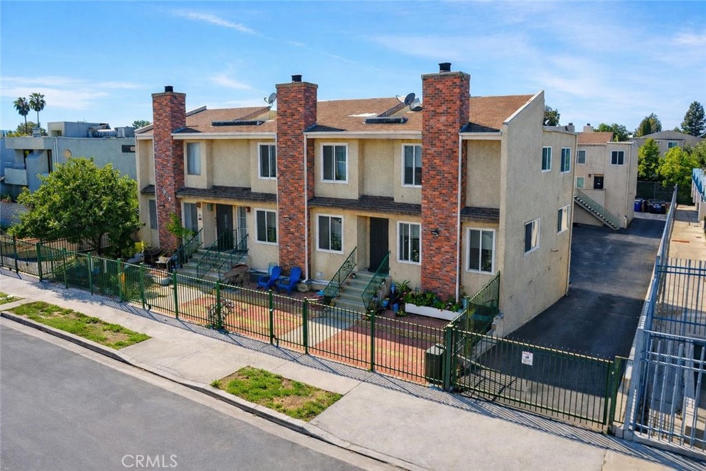 9053 Willis