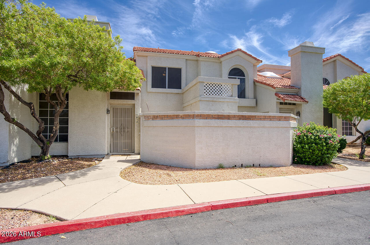 1717 E UNION HILLS Drive 1032, Phoenix, AZ 85024