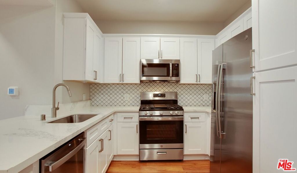 5553 W 6th Street 3-110