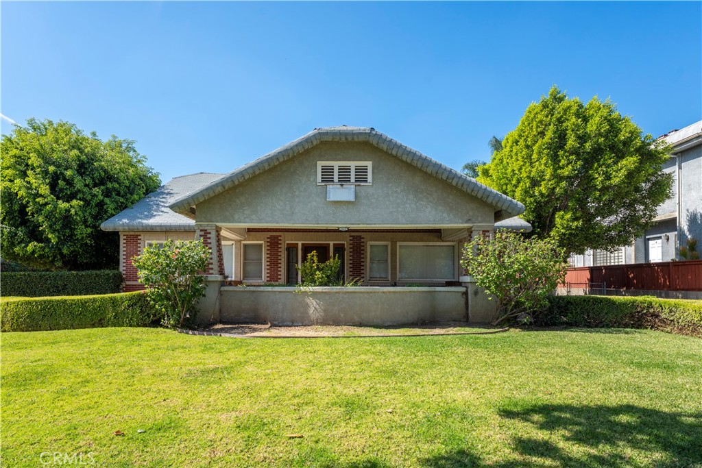 513 N Palm Avenue