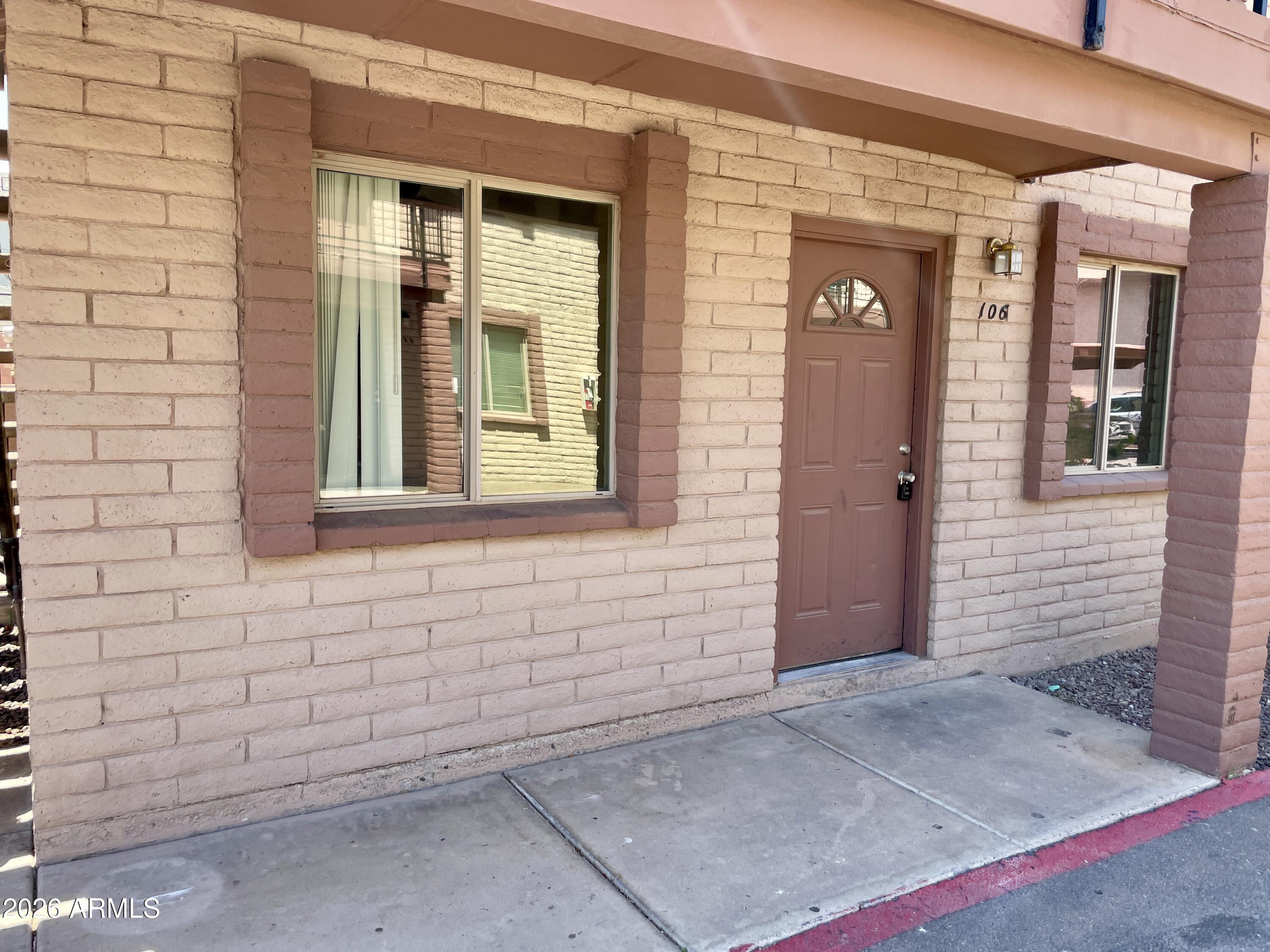 1234 N 36TH Street 106, Phoenix, AZ 85008