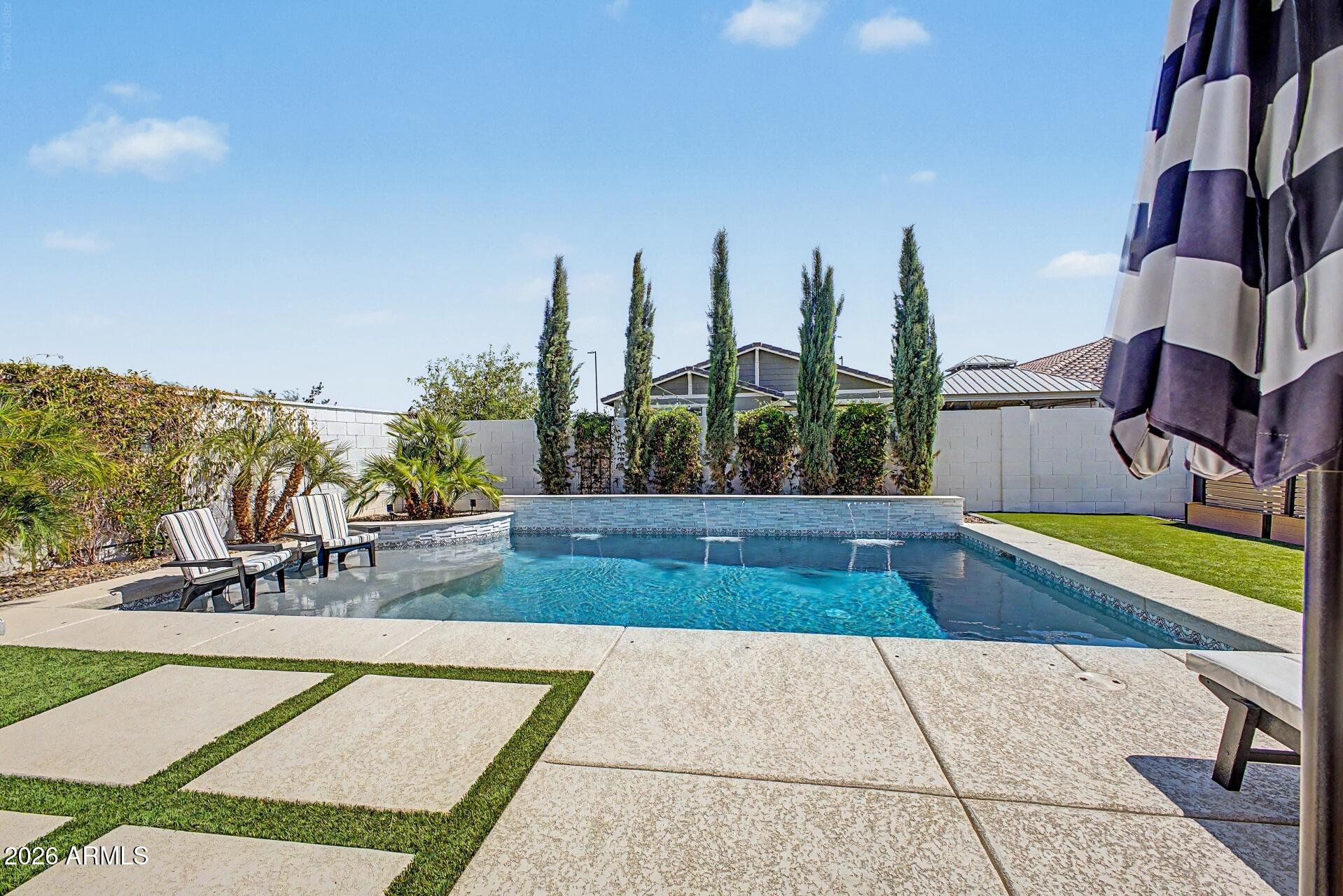 121 E VIRGO Place, Chandler, AZ 85249