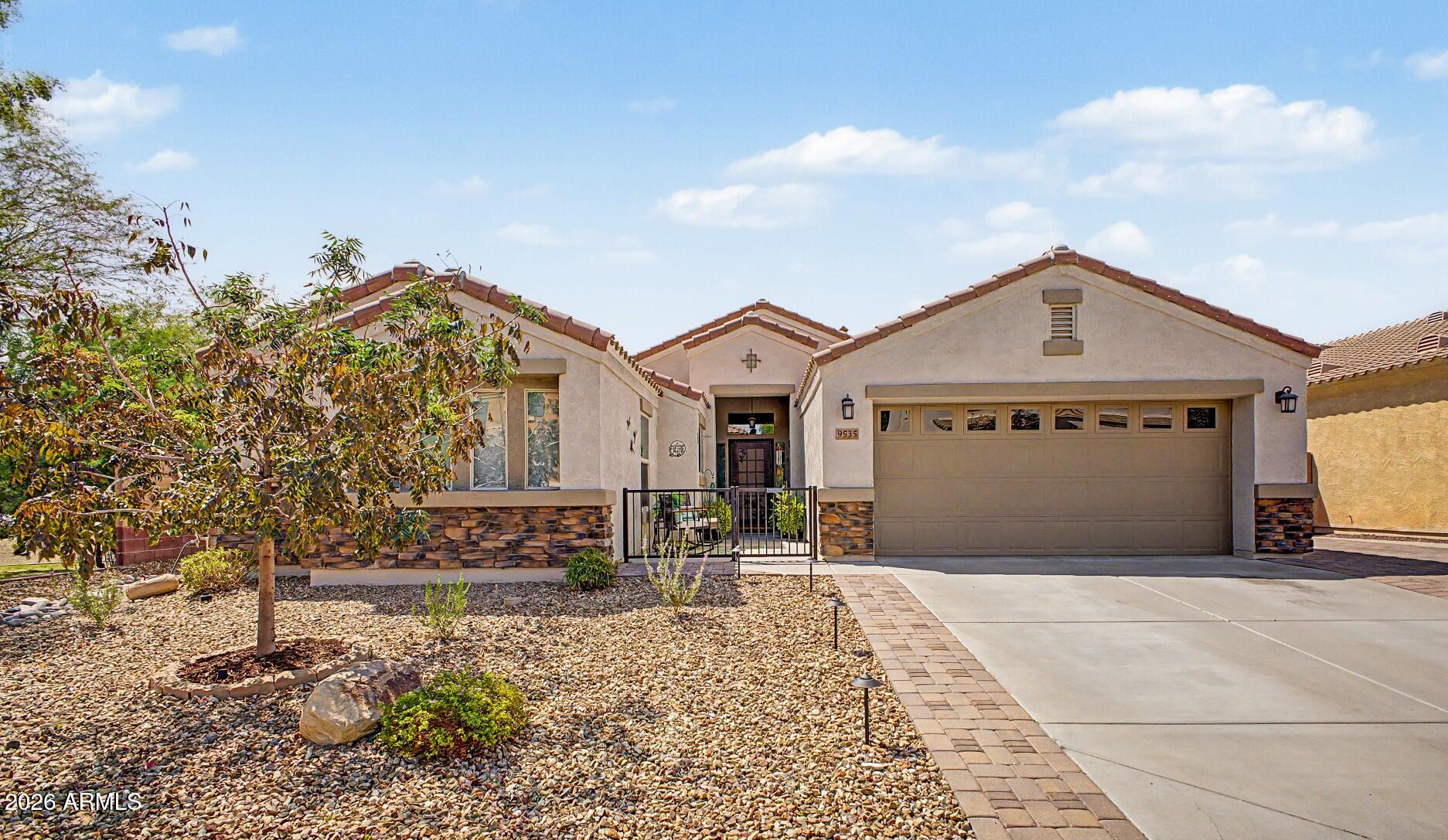9535 W HARMONY Lane, Peoria, AZ 85382