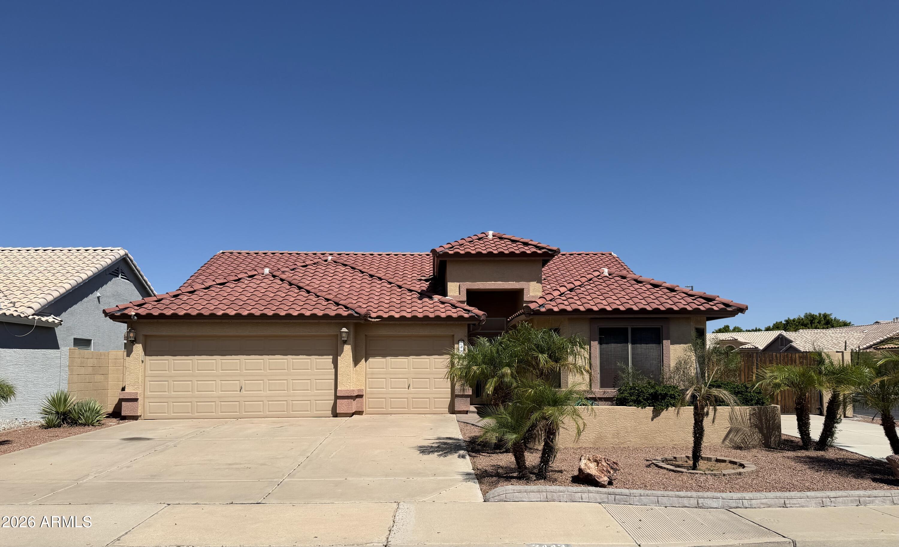 2443 S LENNOX, Mesa, AZ 85209