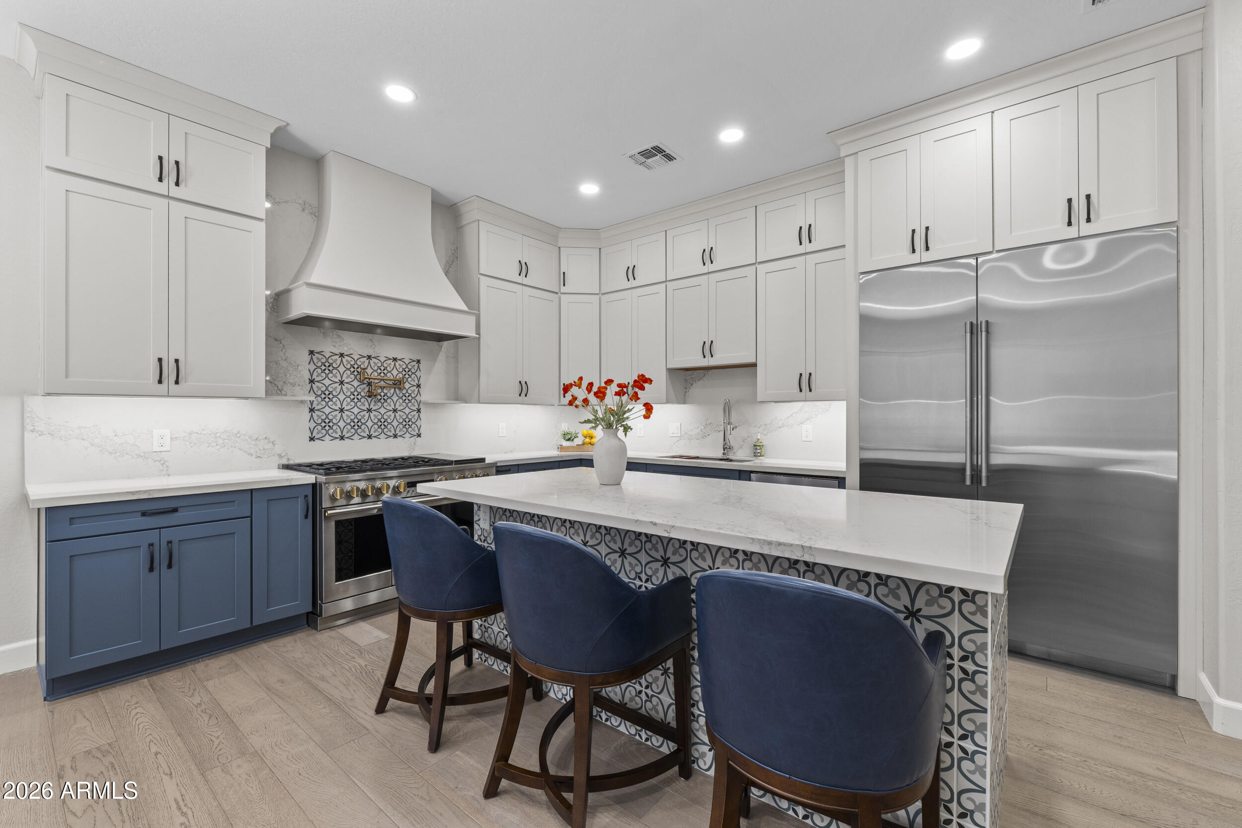 3449 E LIONS Street, Phoenix, AZ 85018