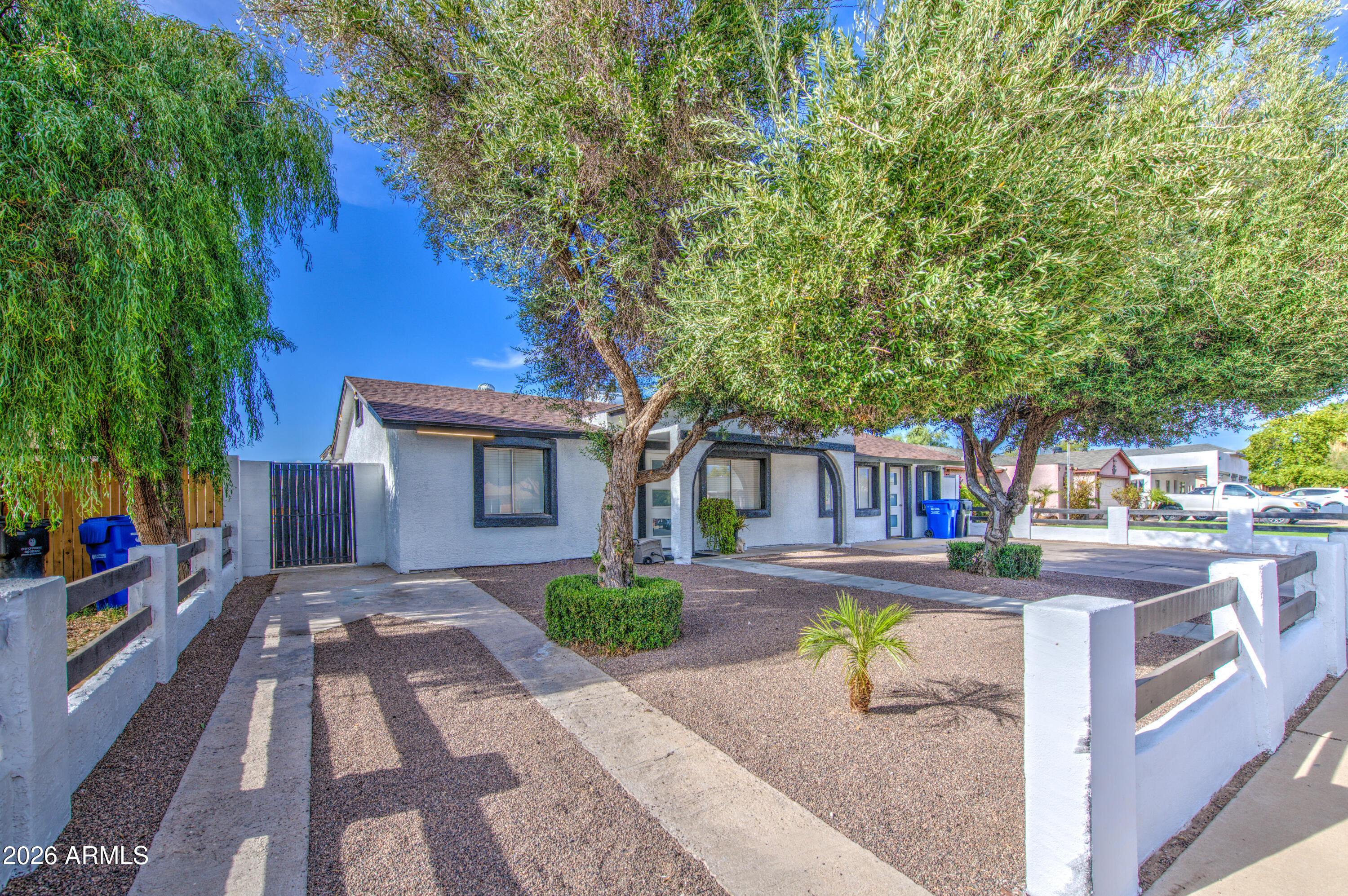 7004 W CORONADO Road, Phoenix, AZ 85035