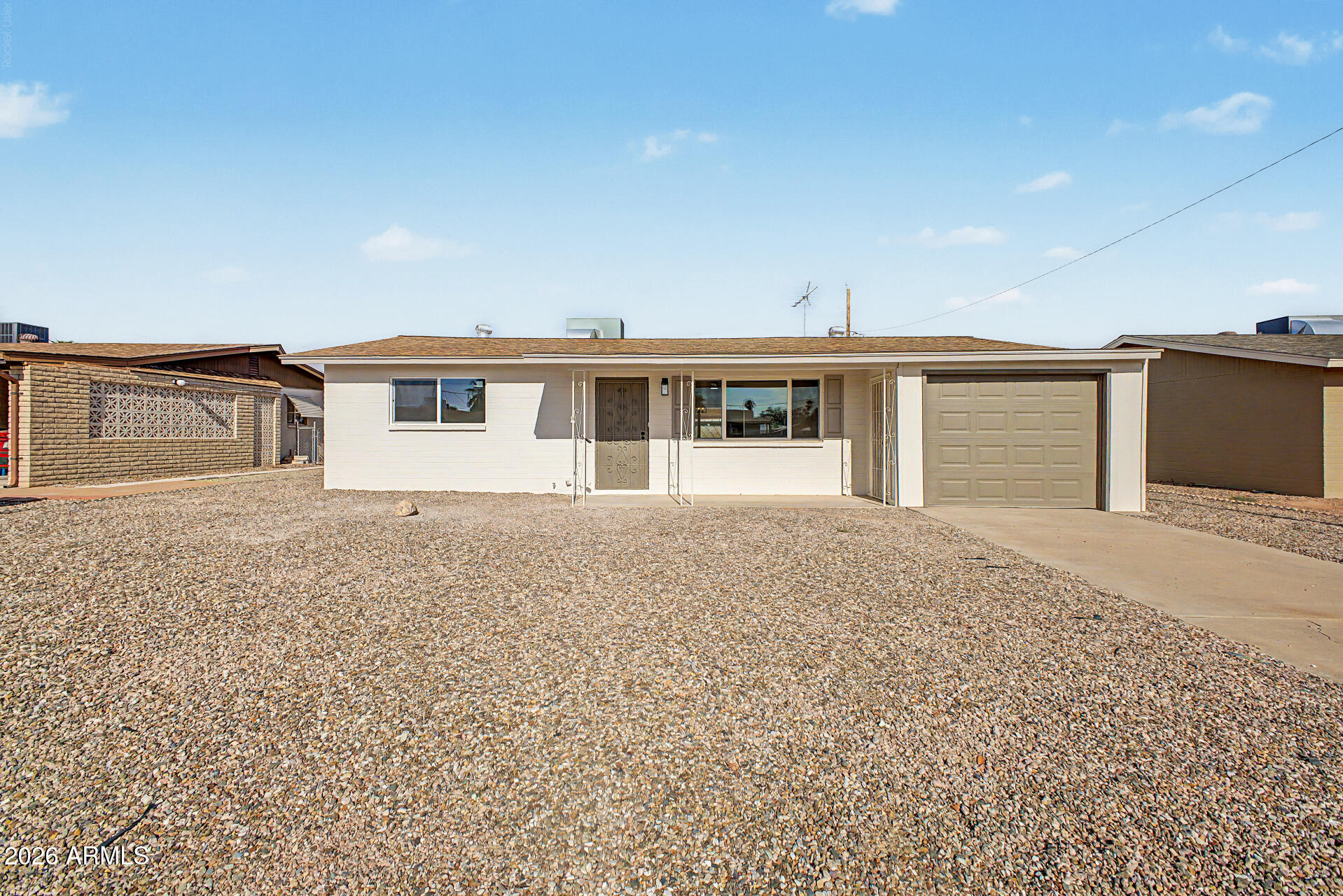 1225 S LAWTHER Drive, Apache Junction, AZ 85120