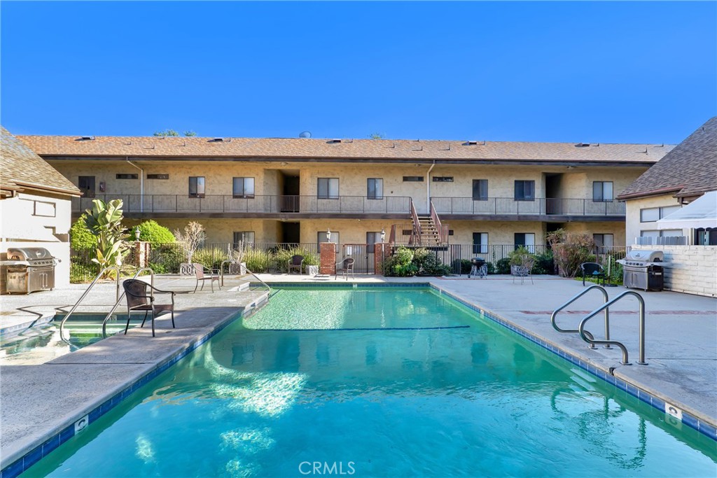 7632 Topanga Canyon 110