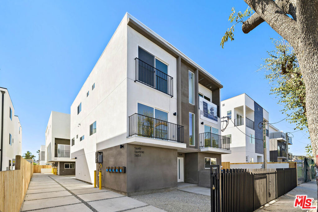 5651 Case Ave 2