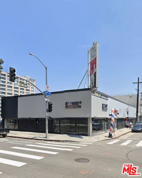 115 E 11th Street