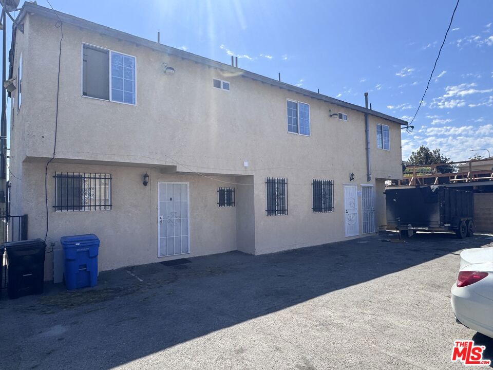 5903 Crenshaw Boulevard