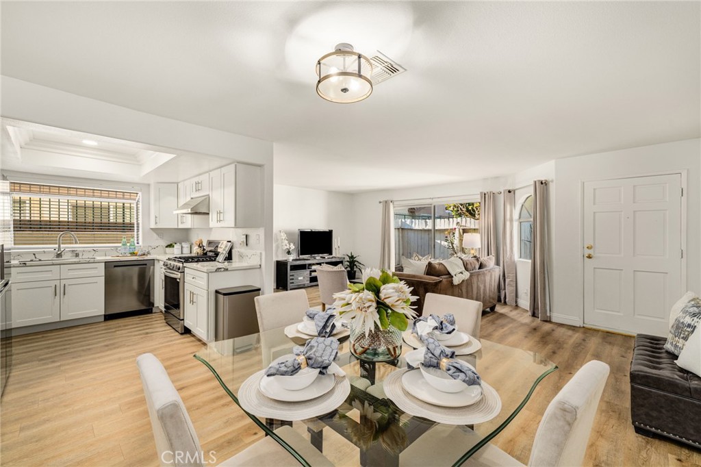 11463 1/2 Excelsior Drive