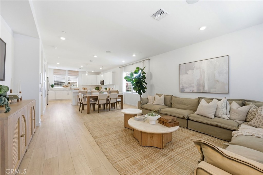 11422 Wildflower Lane