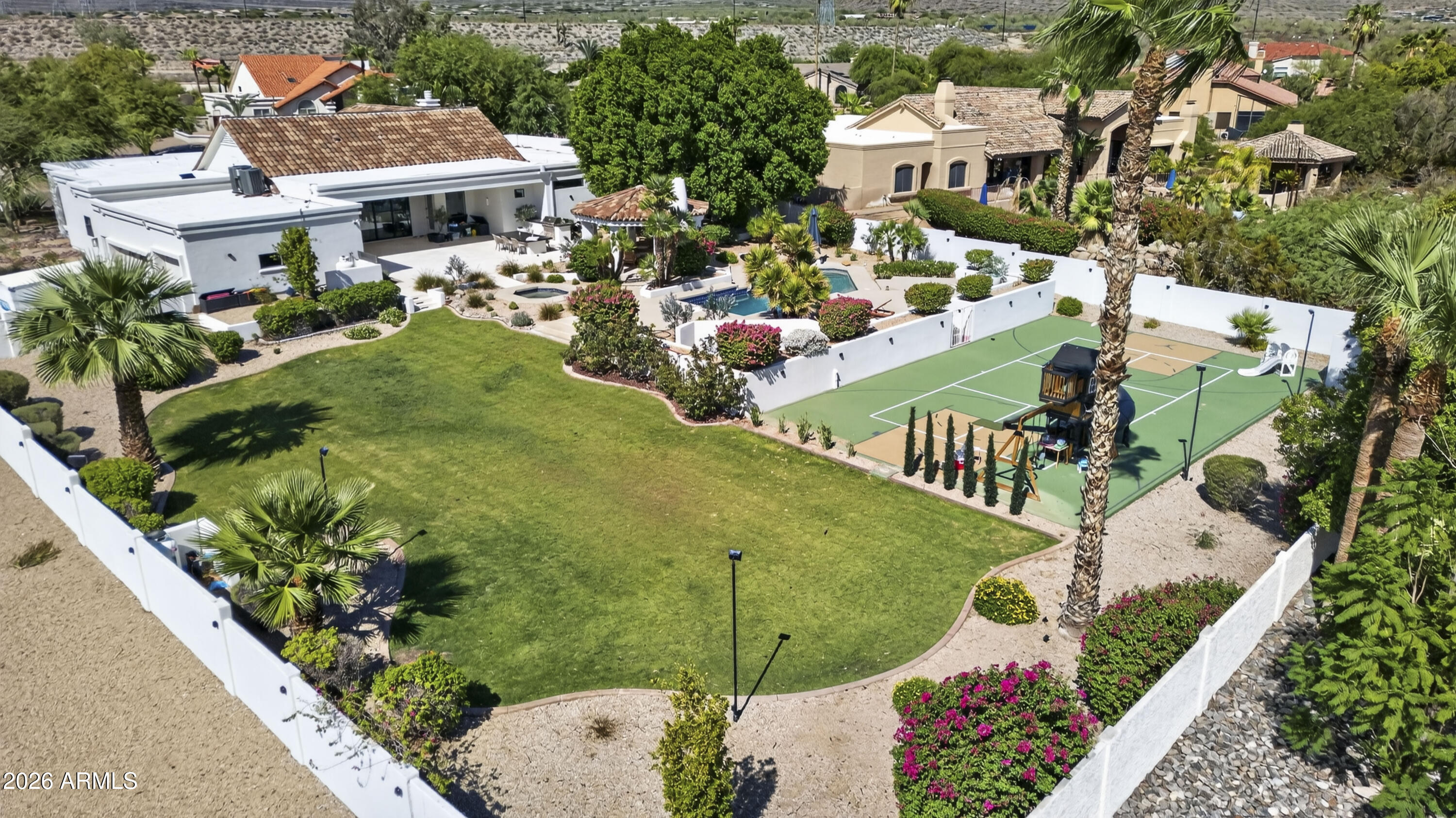 10541 E WINDROSE Drive, Scottsdale, AZ 85259