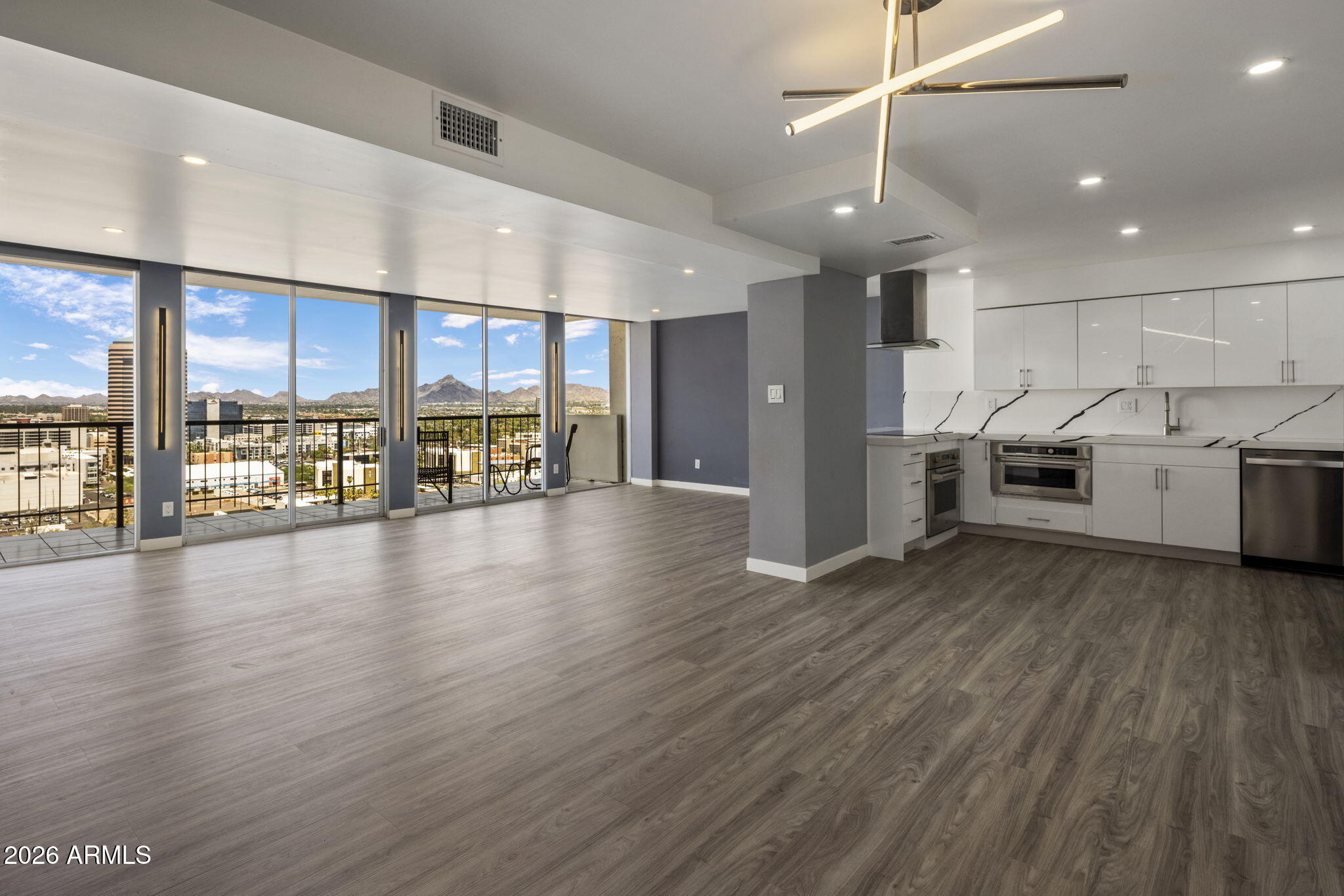 2323 N Central Avenue 2106, Phoenix, AZ 85004