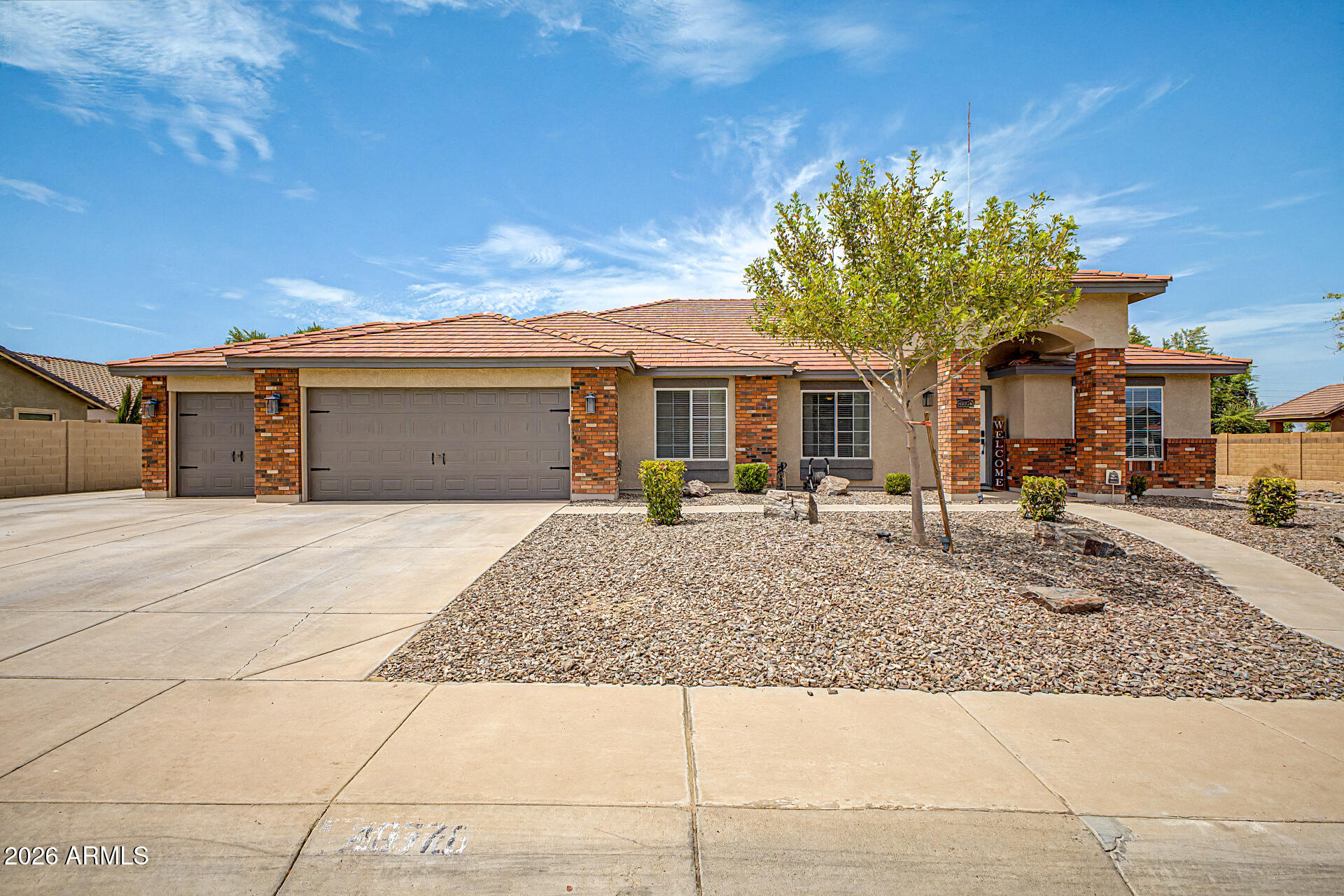 40376 N CAPE WRATH Drive, San Tan Valley, AZ 85140