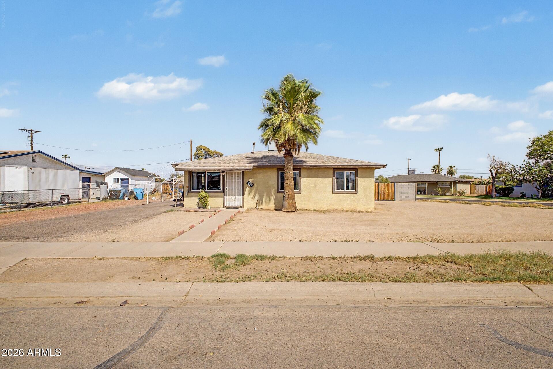 2529 N 40TH Avenue, Phoenix, AZ 85009